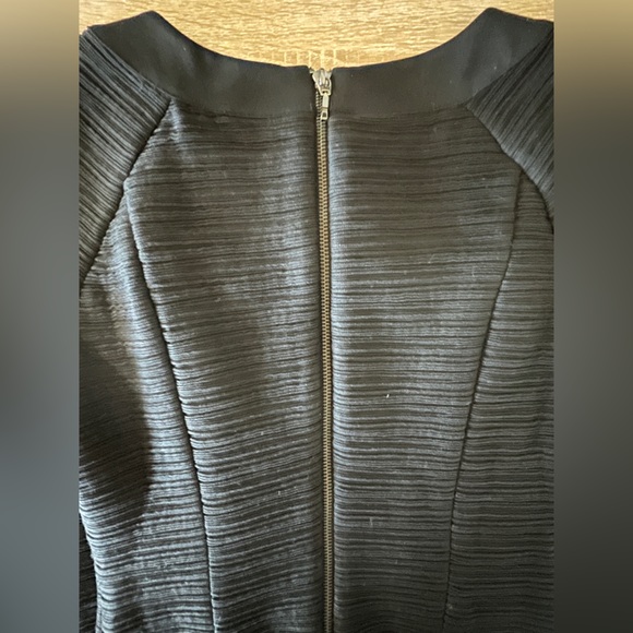 Maeve Anthropologie Slim Mini Scuba Dress Back Zip Size 2 - Picture 4 of 4